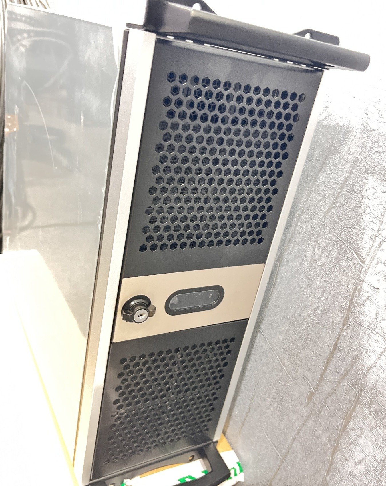 4U Industrial Rackmount Server Chassis & Pedestal Tower Enclosure